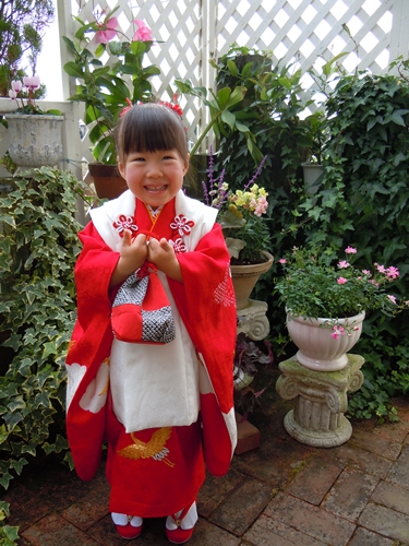 e4b883e4ba94e4b889efbc913